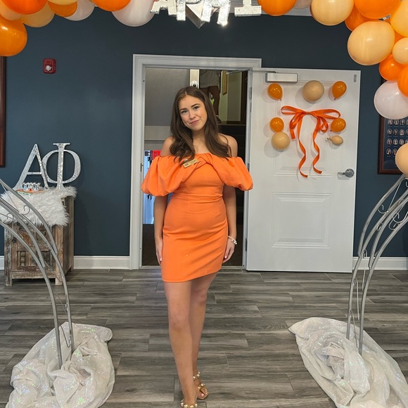 Orange Bubble Sleeve Dress - Picture 2 of 3